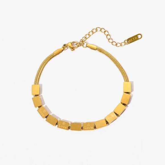 NWT Square Charms Herringbone Bracelet 6" 18K Gold Platted Minimalist - Picture 4 of 7